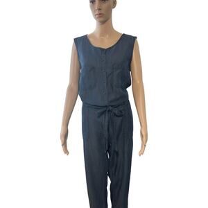 Morgan City Blue Chambray Sleeveless Jumpsuit (L)